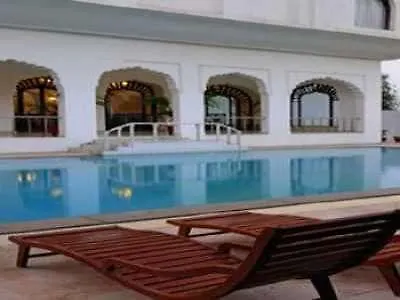 Hotel Utkarsh Vilas Agra 